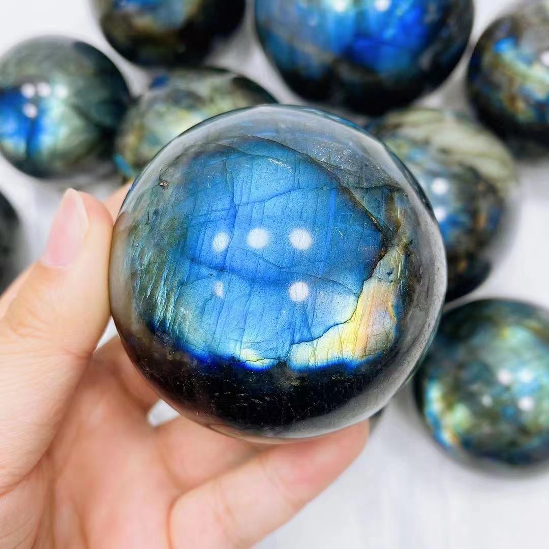 Natural labradorite sphere crystal sphere