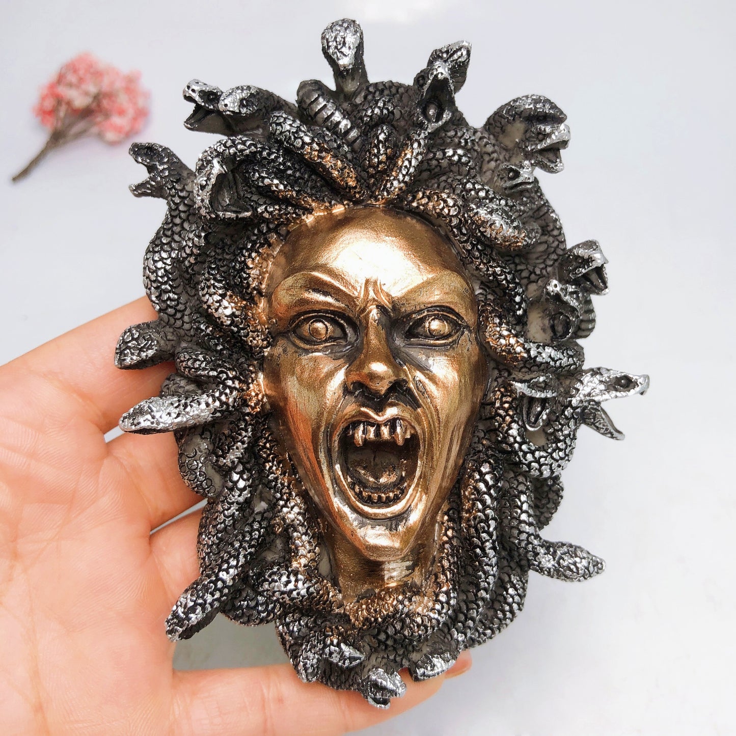 Resin Medusa carved ornaments