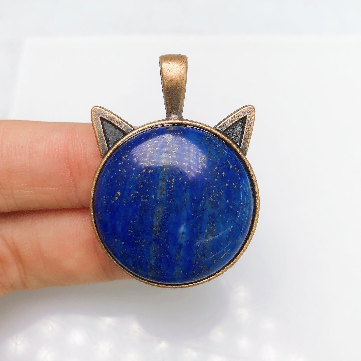 Nature Howlite /Lapis lazuli/Labradorite/Tiger's eye Cat pendant