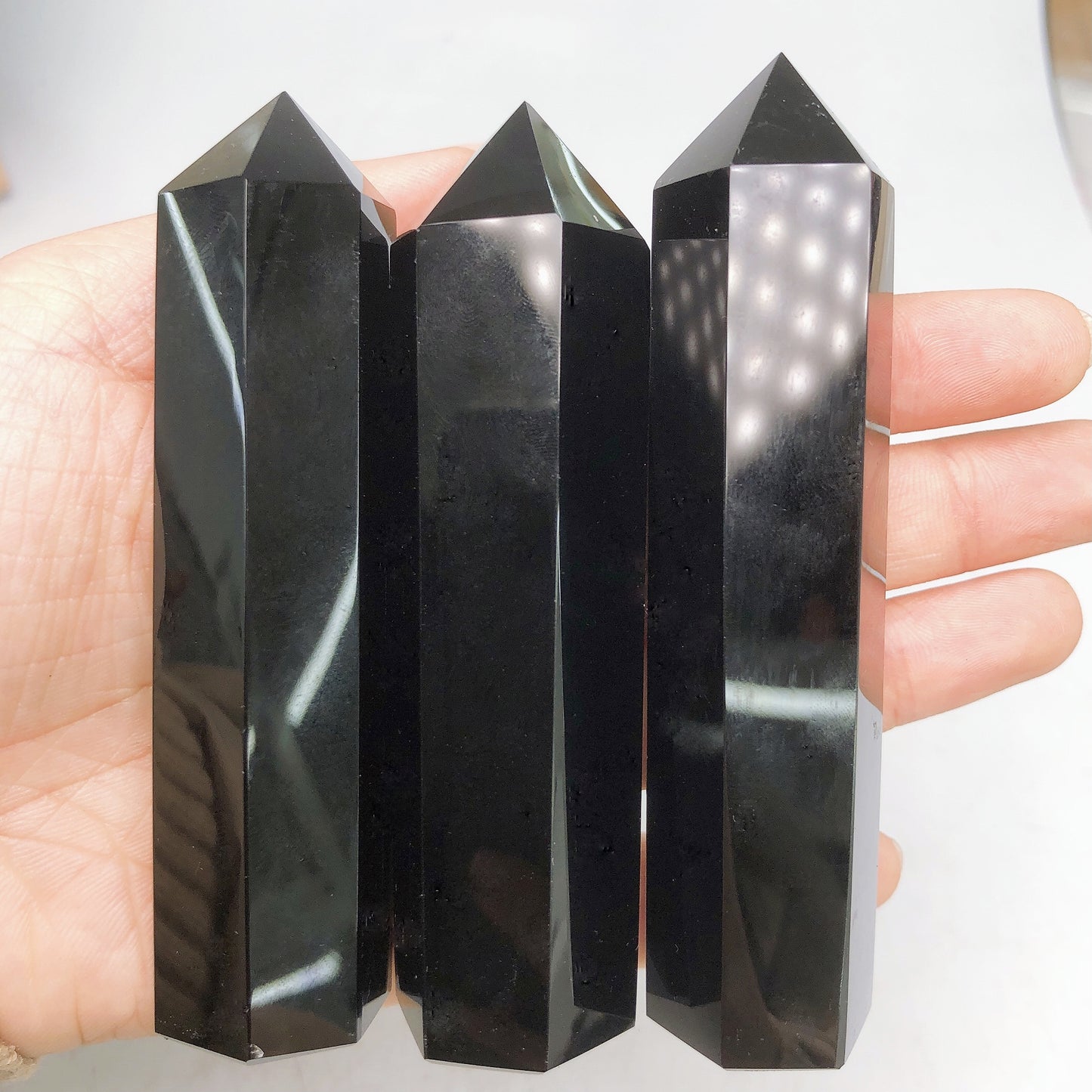 Obsidian tower/Crystal healing/Crystal hobbies/Energy point