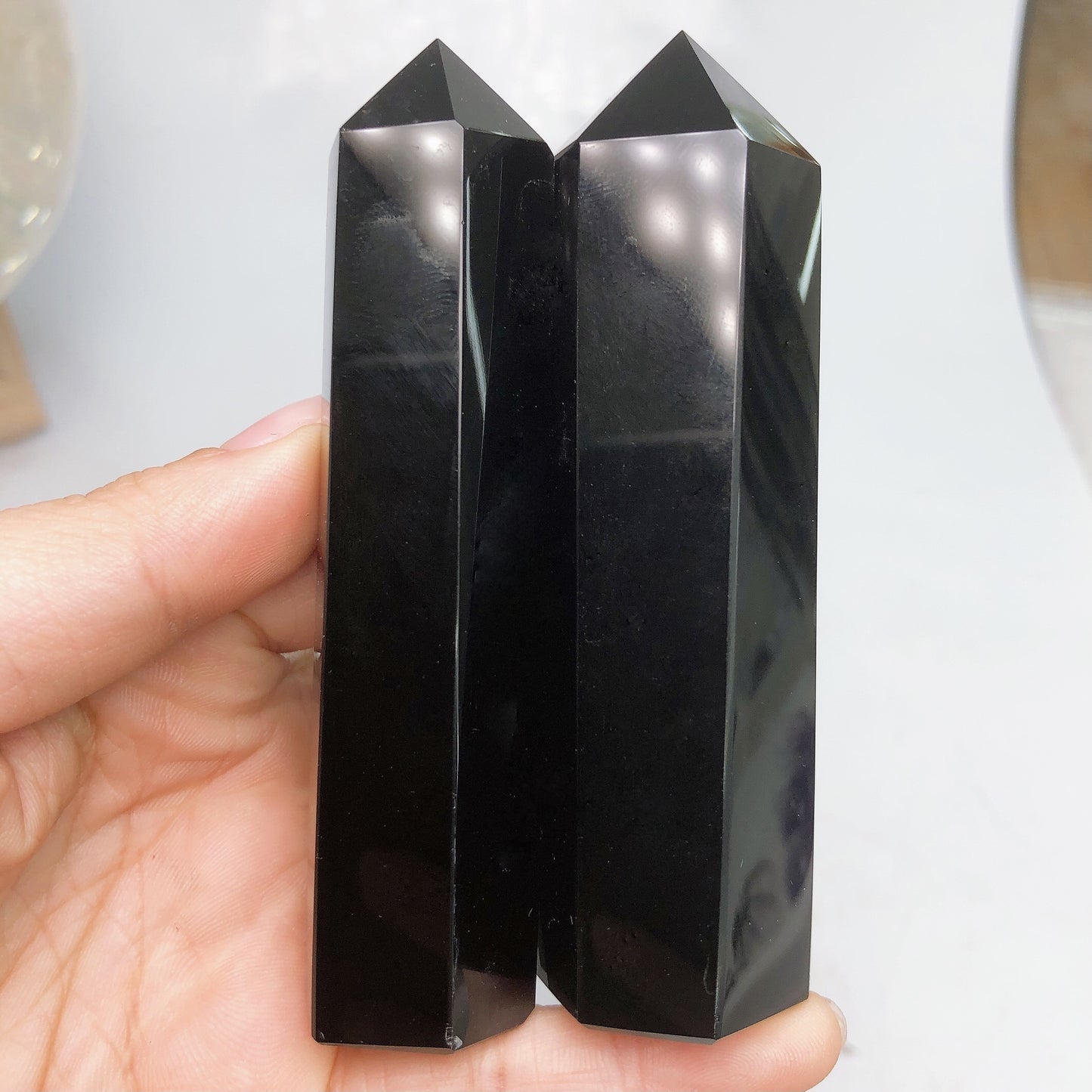 Obsidian tower/Crystal healing/Crystal hobbies/Energy point