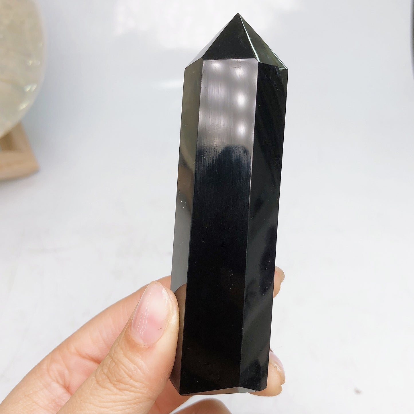 Obsidian tower/Crystal healing/Crystal hobbies/Energy point