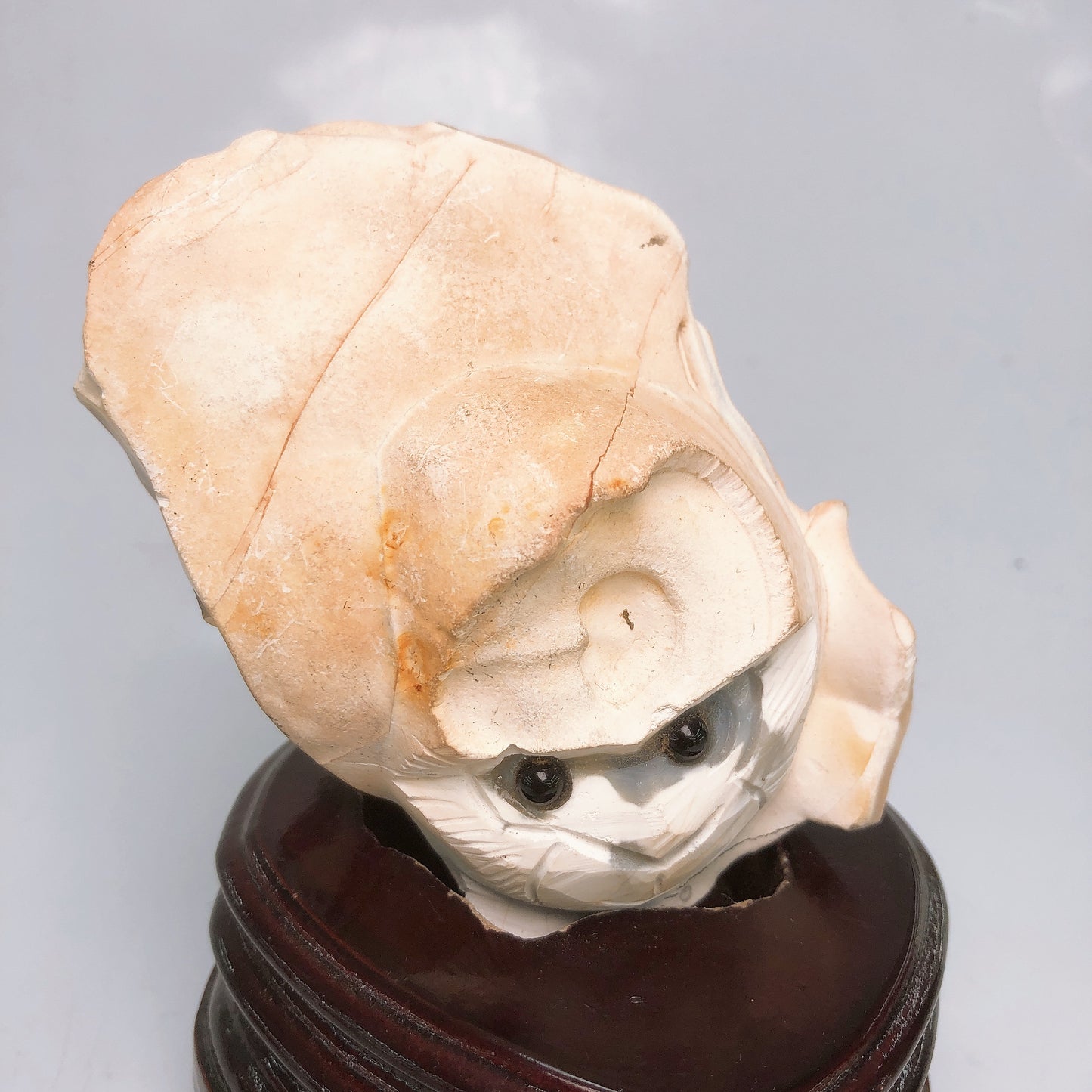 Mineral monkey specimen/Handcarving/Decorative ornaments