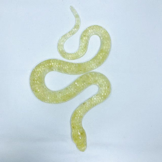 Resin/Snake resin