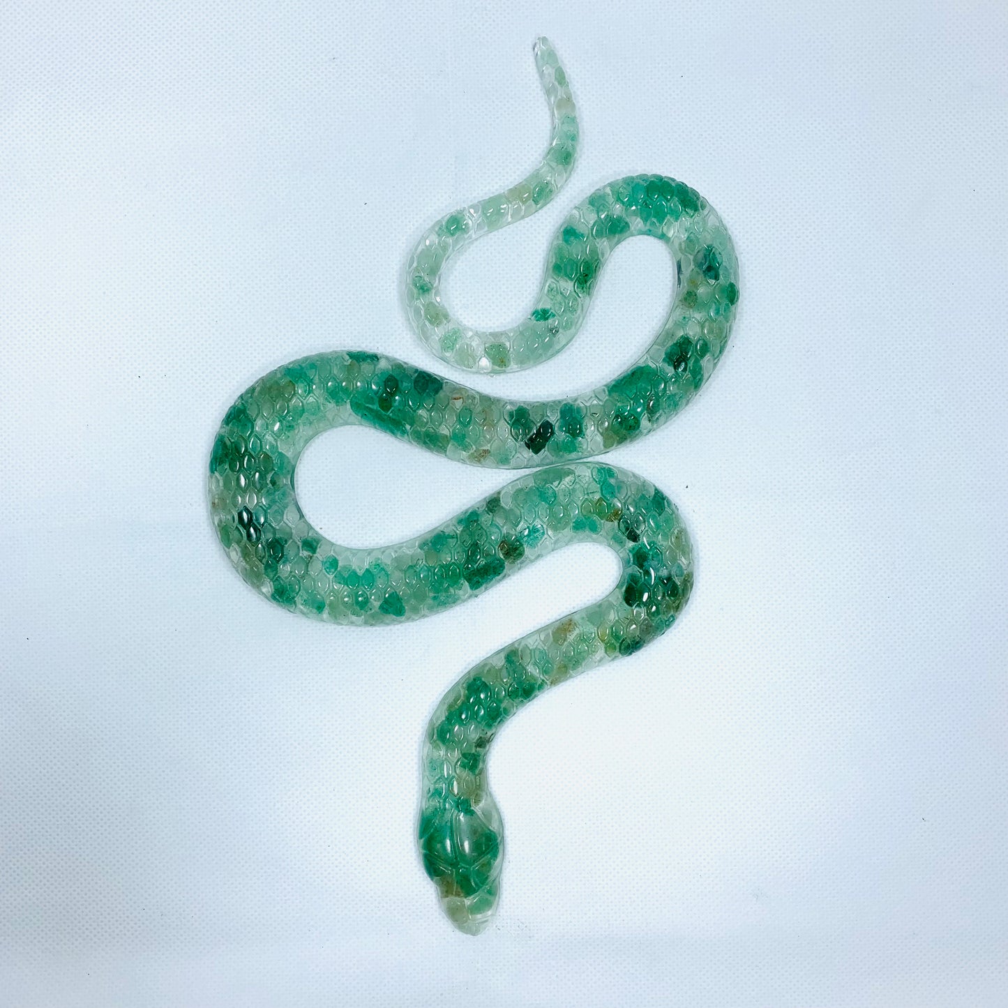 Resin/Snake resin