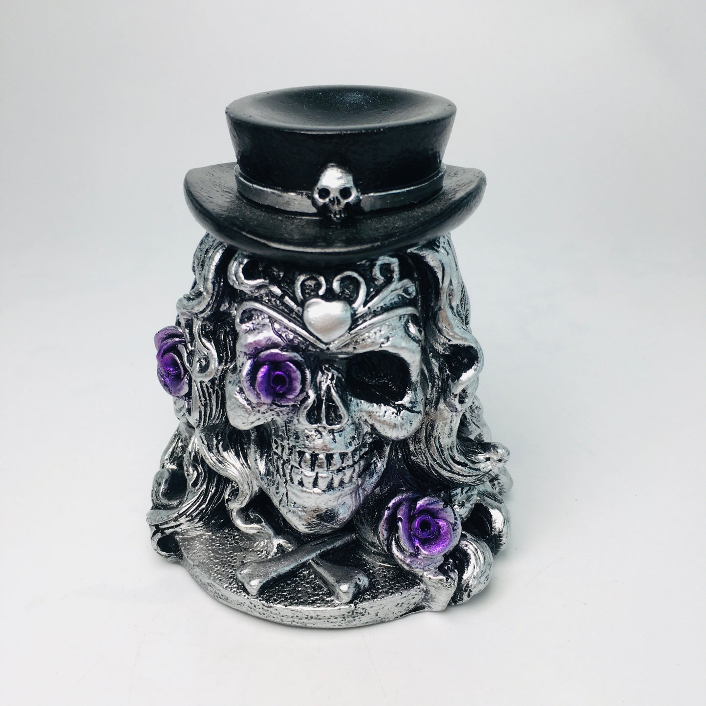 Resin Skull Face  Sphere Stand