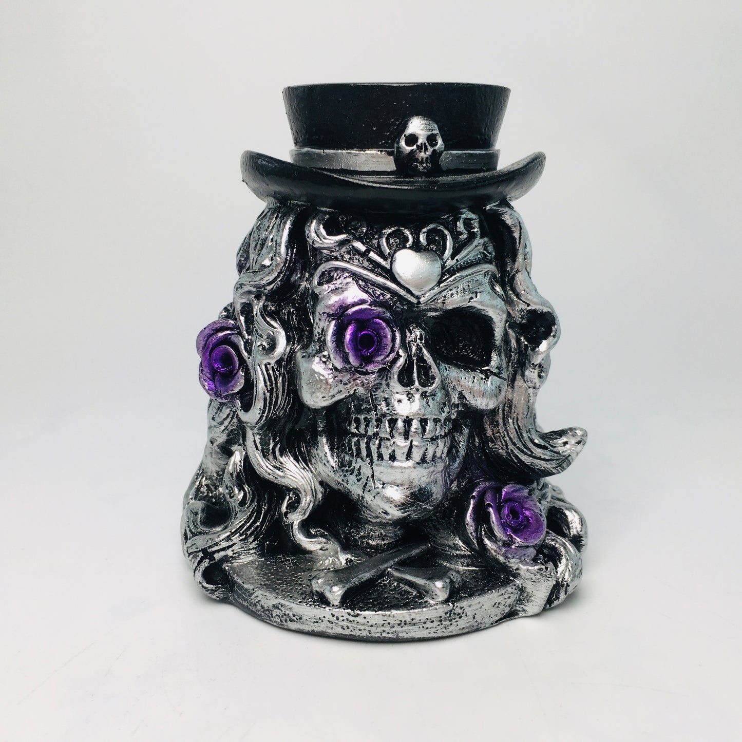 Resin Skull Face  Sphere Stand