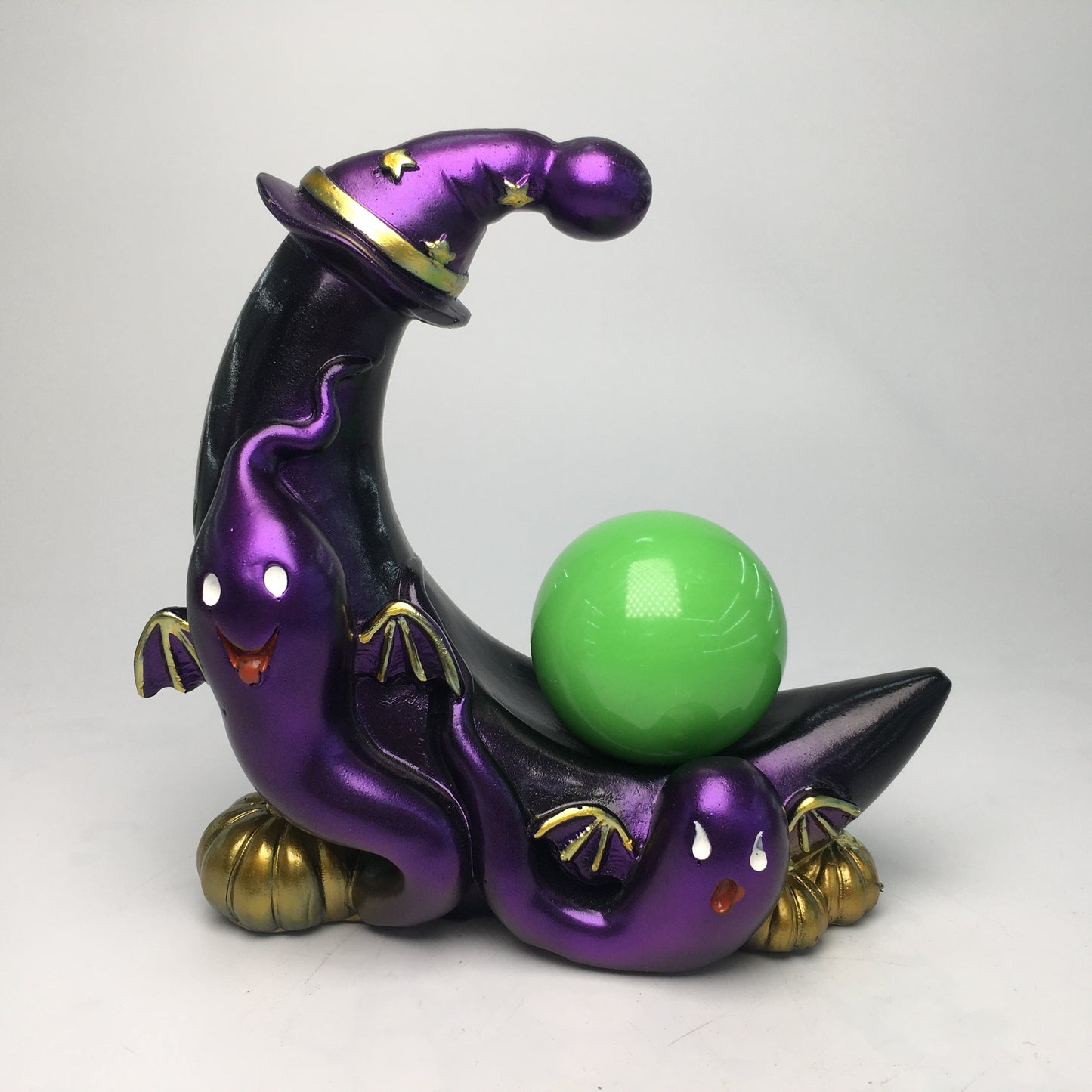 Resin Moon And Ghosts Sphere Stand