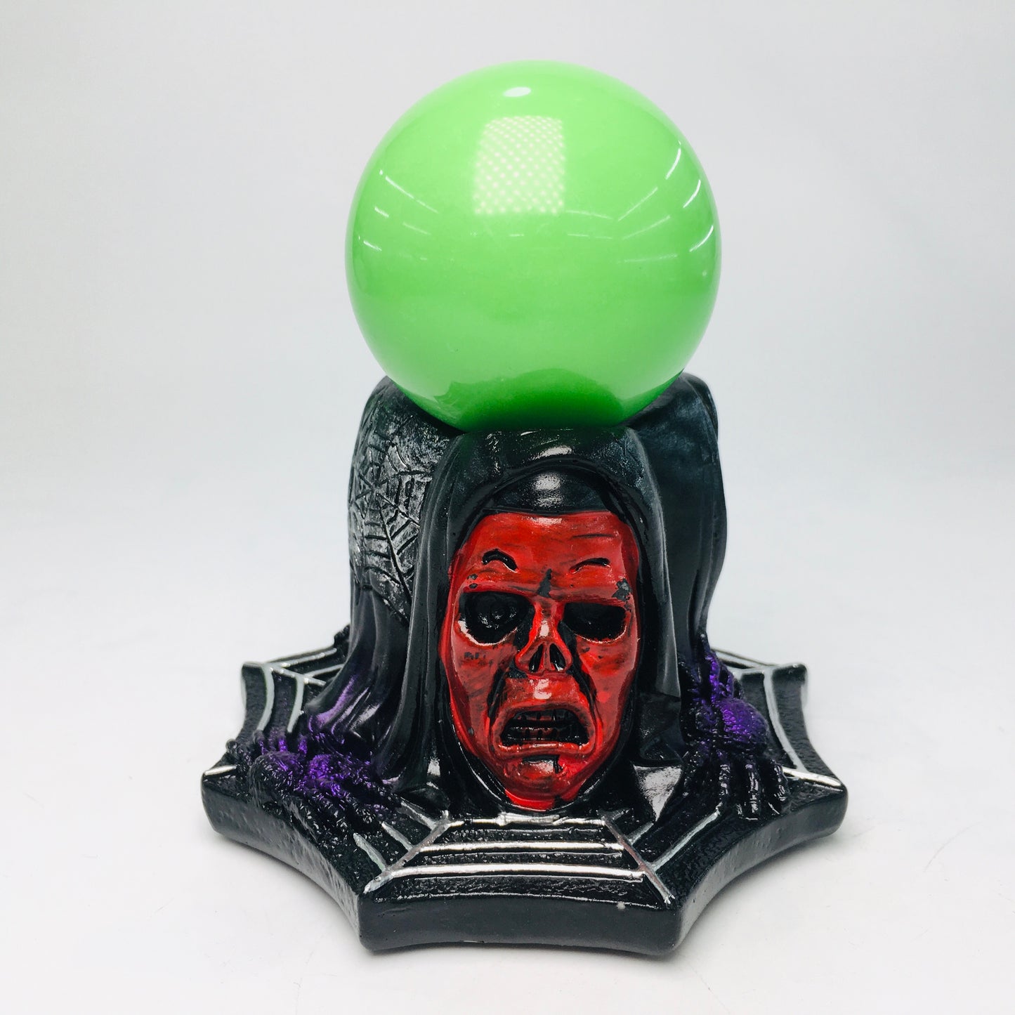 Resin Scream Ghost Sphere Stand