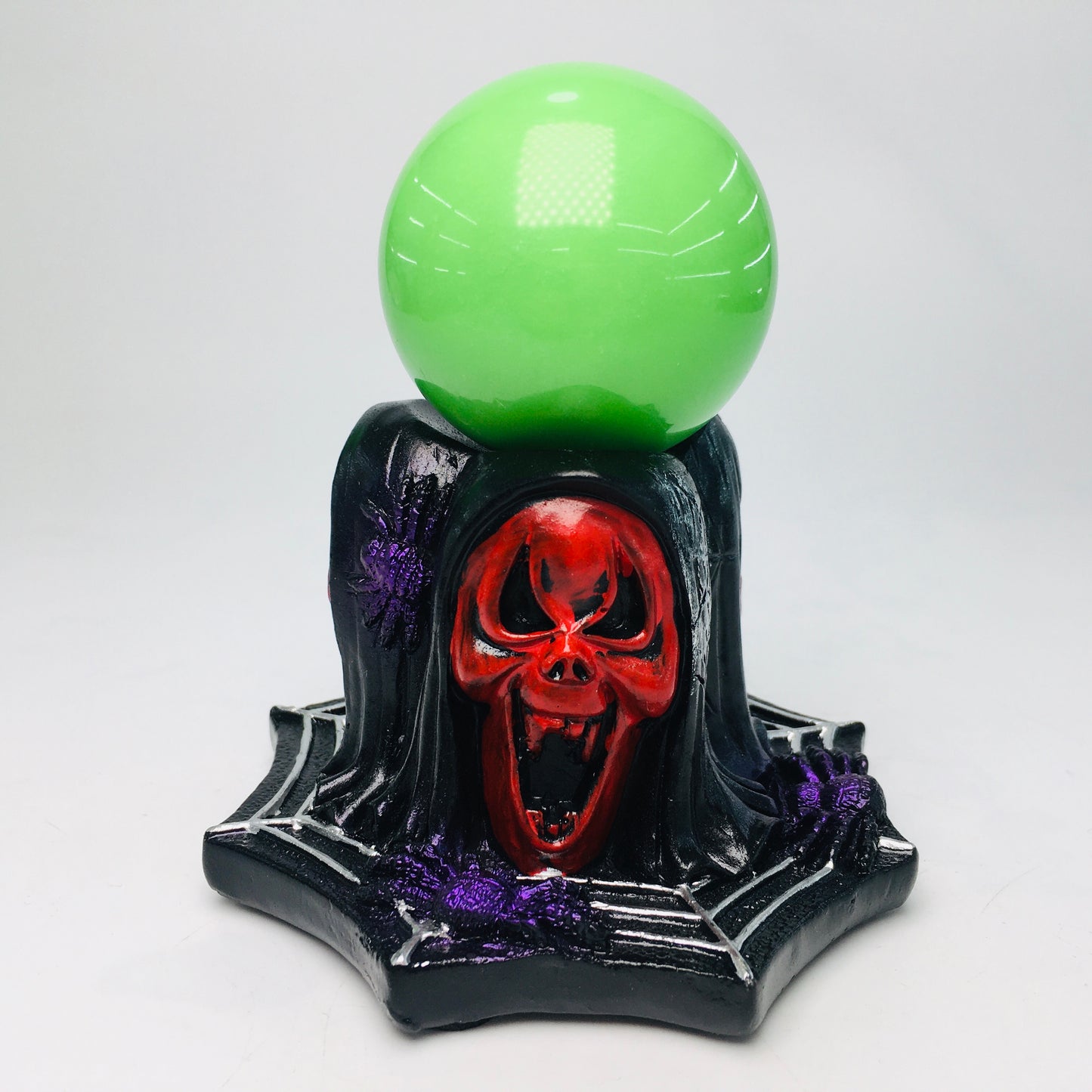 Resin Scream Ghost Sphere Stand