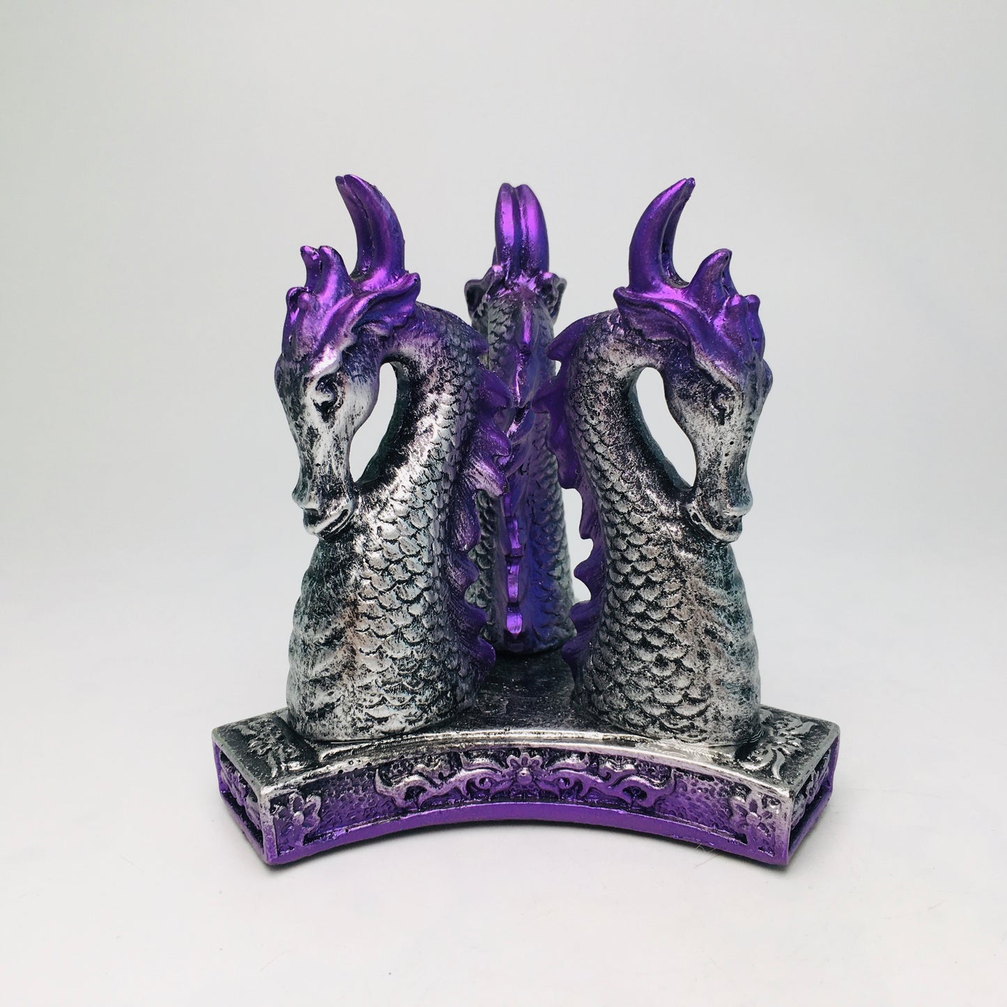 Resin Dragon Sphere Stand