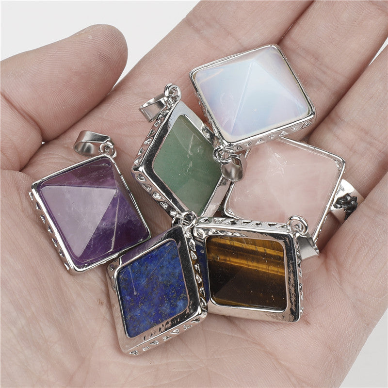 Pyramid pendant/Crystal pendant/Crystal healing