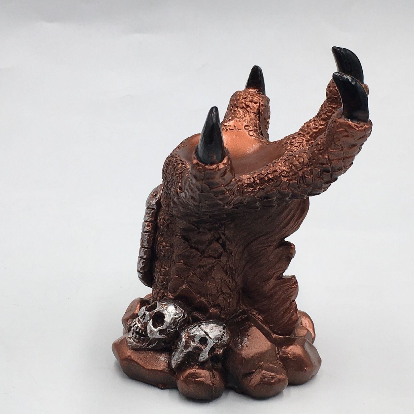 Resin Dragon paw Sphere Stand